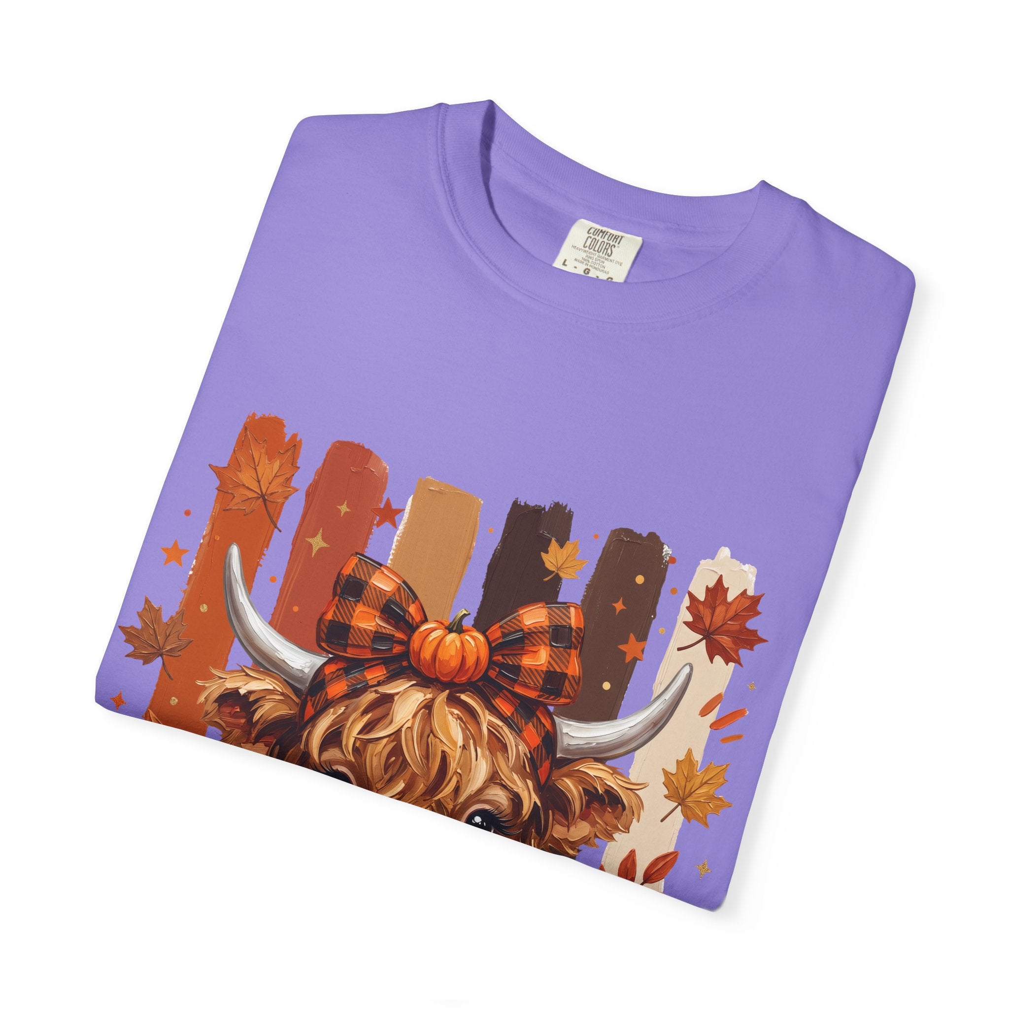 Autumn Highland Cow T-Shirt — Cute Pumpkin Fall Graphic Tee