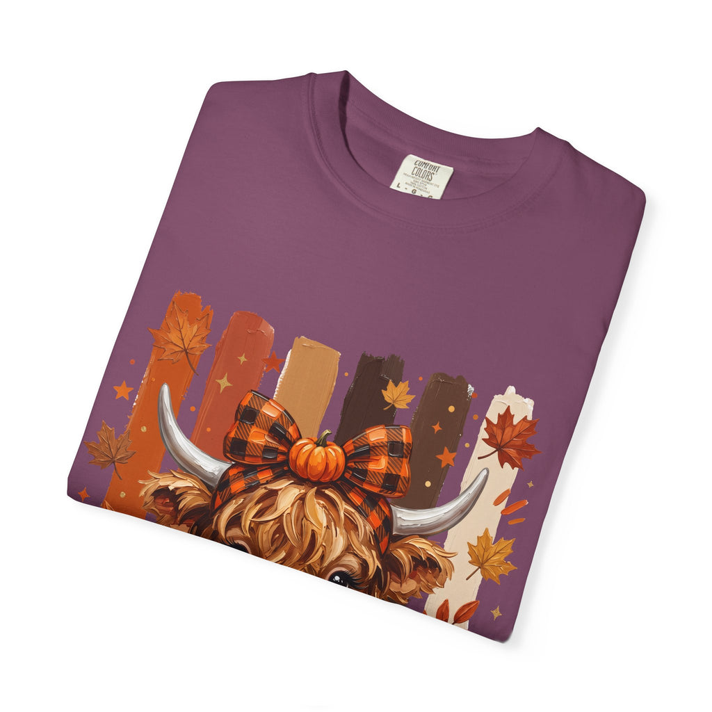 Autumn Highland Cow T-Shirt — Cute Pumpkin Fall Graphic Tee