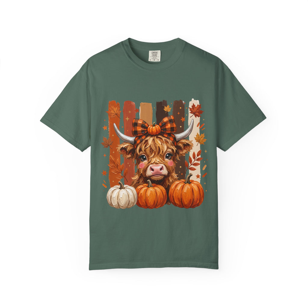 Autumn Highland Cow T-Shirt — Cute Pumpkin Fall Graphic Tee