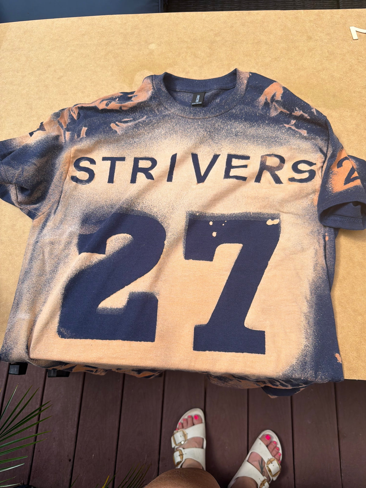 🏈 CUSTOM FOOTBALL MOM & DAD VINTAGE DISTRESSED JERSEY TEE